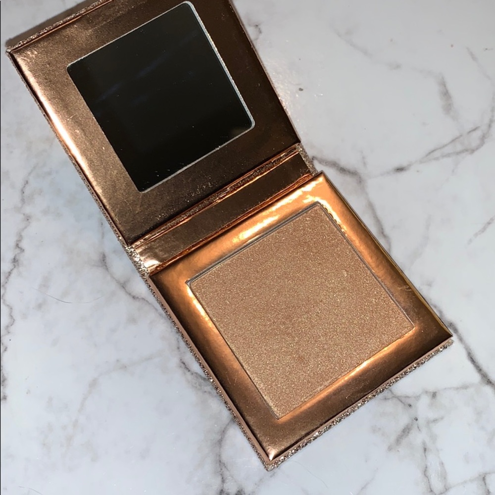Dose of Colors Katy Desi Fuego Highlighter in Box